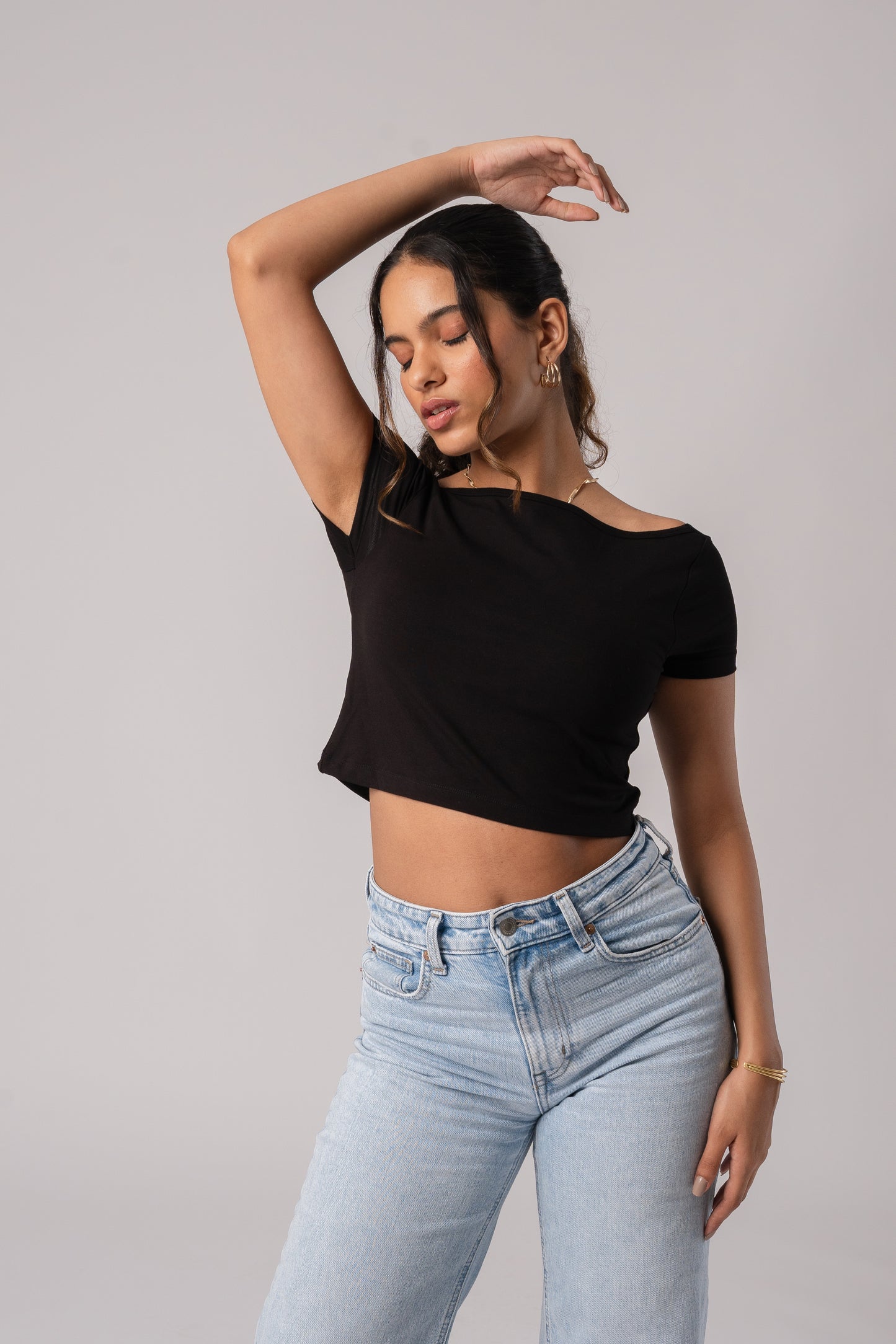 Short Sleeve Backless Crop Top with in built bra padding